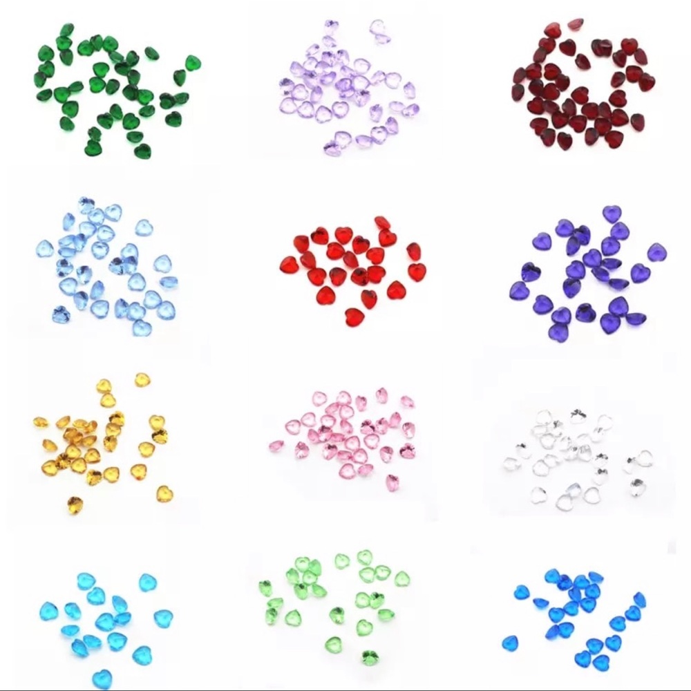 🥰 4/$25- Set of Mixed 100pcs Heart-Shaped Crystal Birthstone Floating Diy